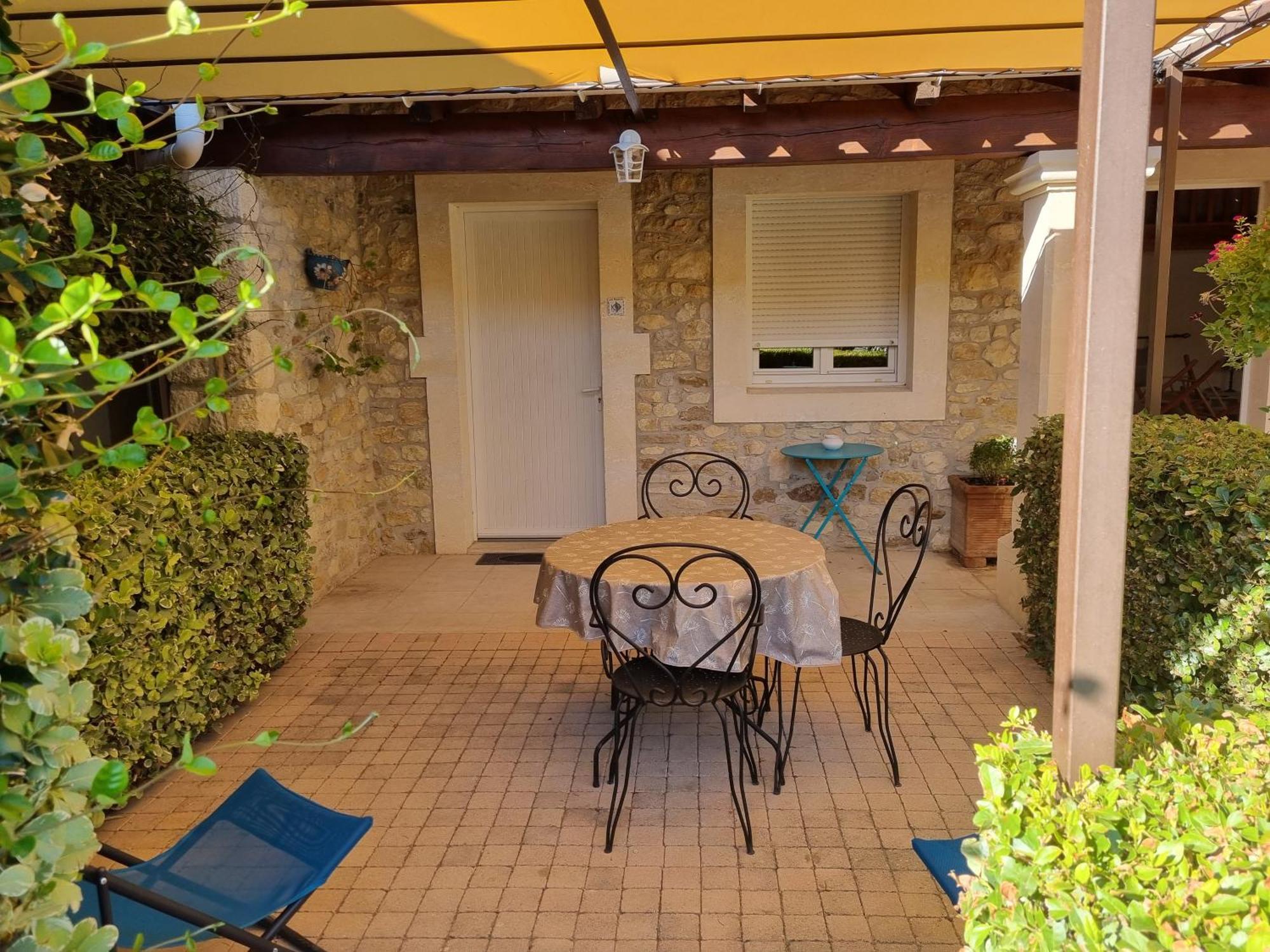 Hotel La Fanette Montbrison-sur-Lez Exterior foto