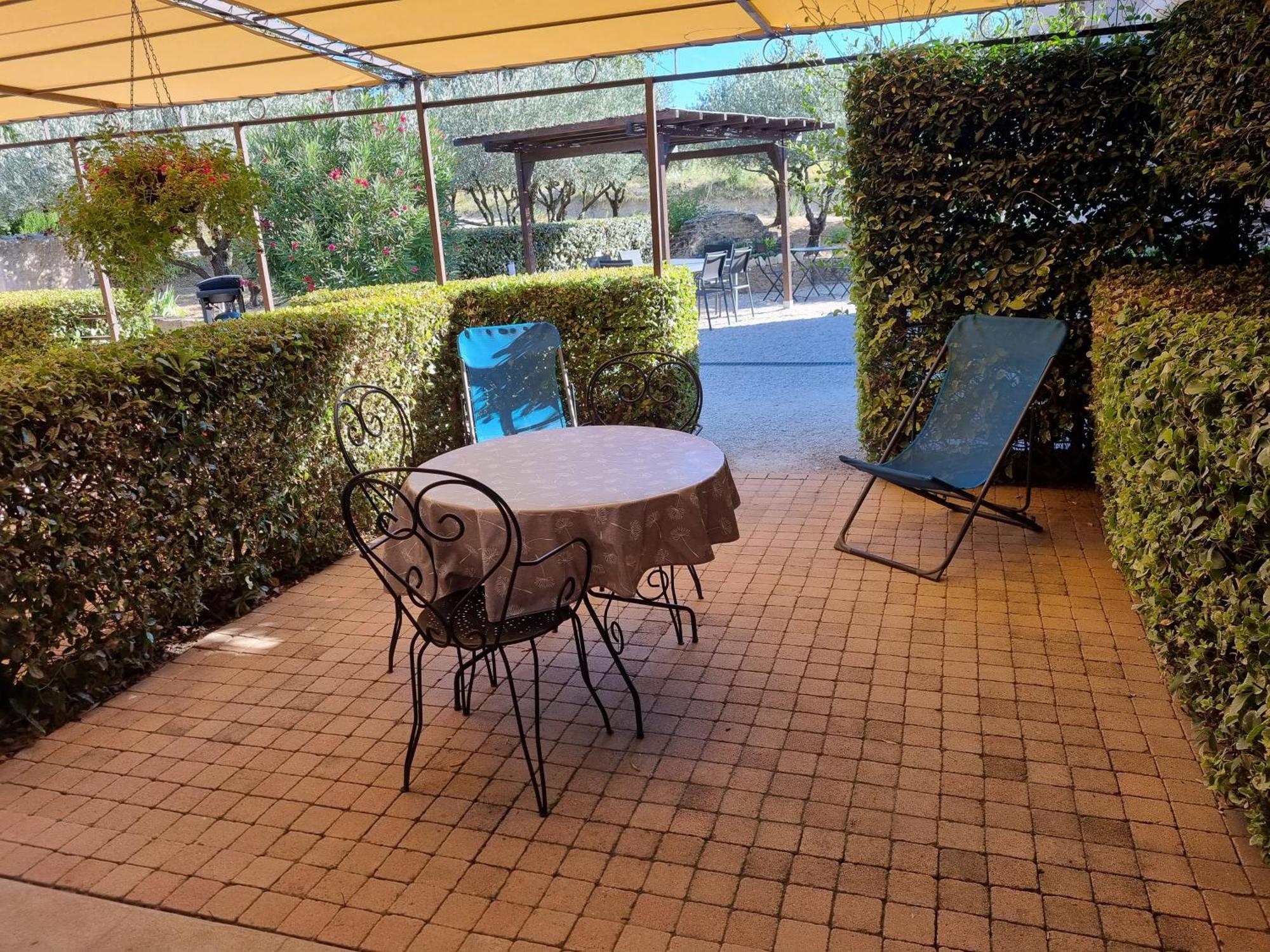 Hotel La Fanette Montbrison-sur-Lez Exterior foto